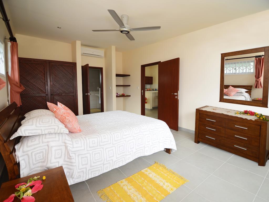 טקמק Surfers Beach Self Catering Chalets חדר תמונה
