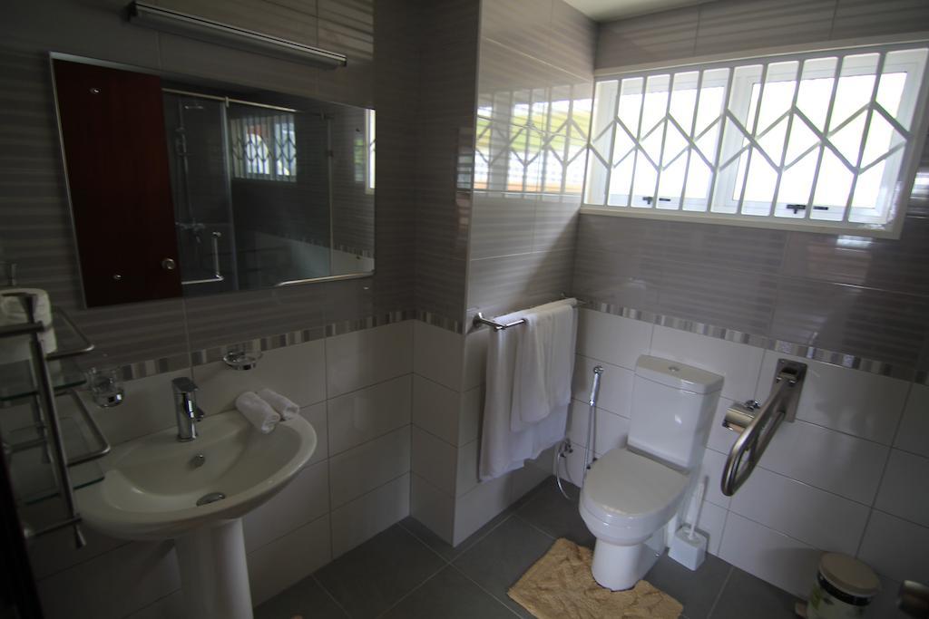 טקמק Surfers Beach Self Catering Chalets חדר תמונה